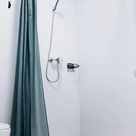 Resa - нові Smart-квартири біля річки Ujgorod