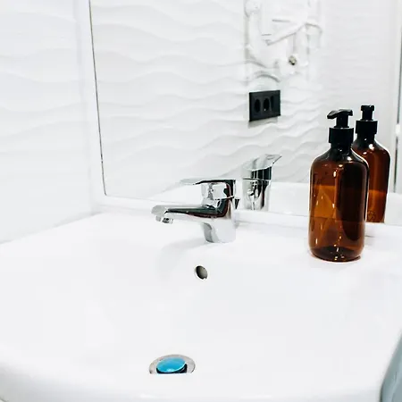 Resa - нові Smart-квартири біля річки Apartment *