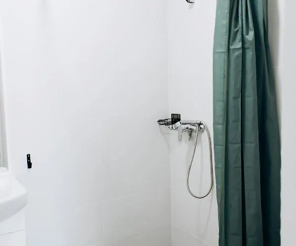 Resa - нові Smart-квартири біля річки Apartment Uzhhorod